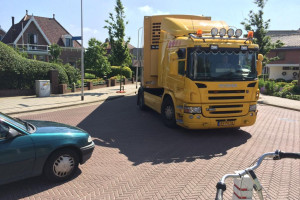 Zo snel mogelijk vrachtwagenverbod Brouwerstraat