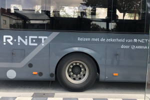 Niet minder bussen tussen Katwijk en Leiden!